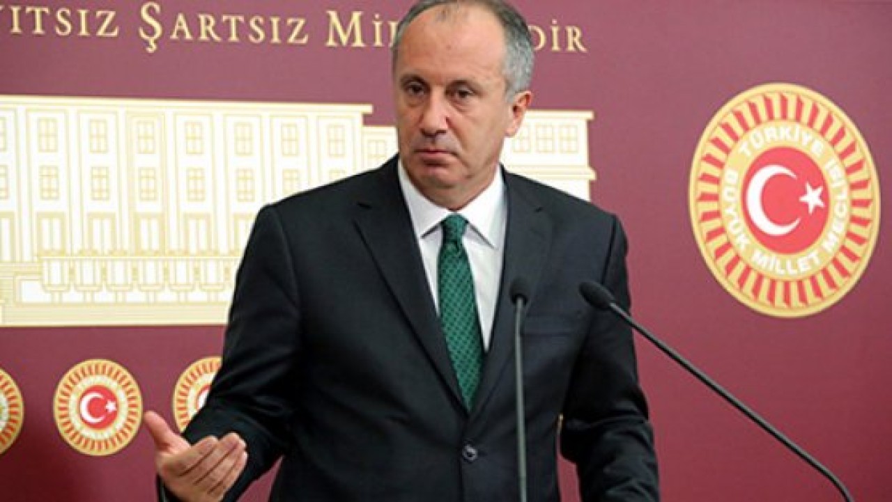 Evren öldü, Kenan Evrenler yaşıyor