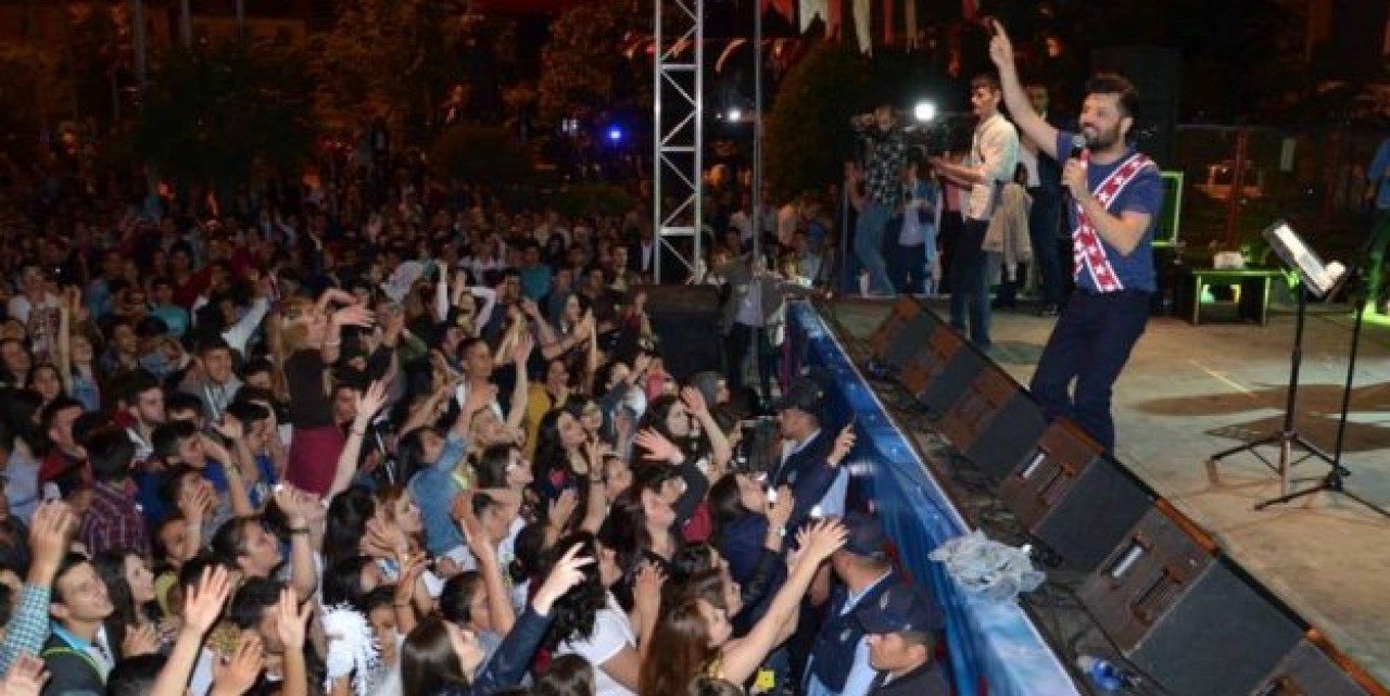 19 Mayıs Akşamında Çatalca’da Gençlerin Coşkusu Vardı