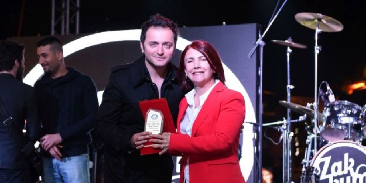 Avcılar Belediyesinden Muhteşem Gençlik Şöleni