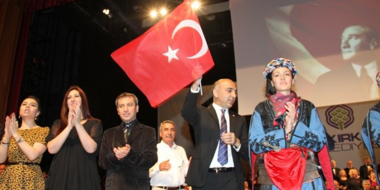 19 MAYIS BAKIRKÖY’DE COŞKUYLA KUTLANDI