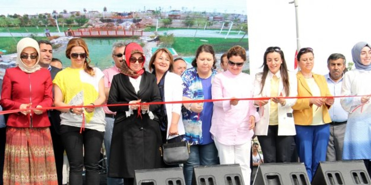 NECMETTİN ERBAKAN PARKI TÖRENLE AÇILDI