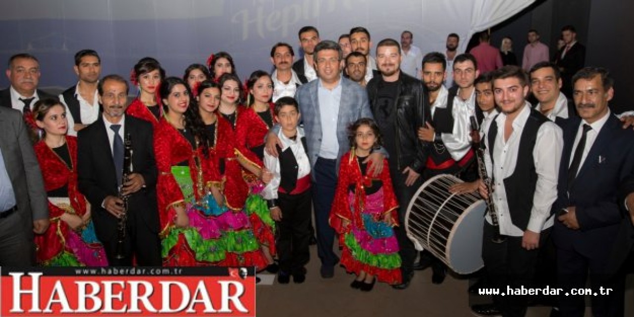 ROMAN BULUŞMASINDA BÜYÜK ŞOV