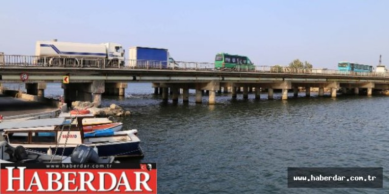 Mimarsinan Köprüsünde tehlike büyüyor!