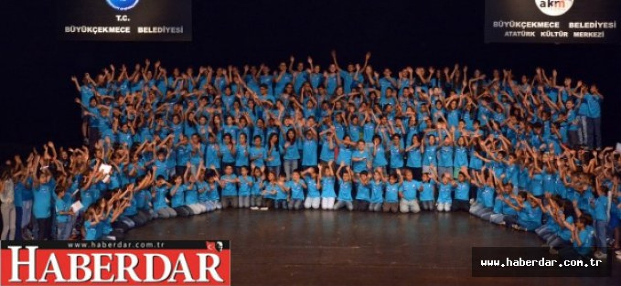 Halk Akademisinden 800 minik daha mezun oldu