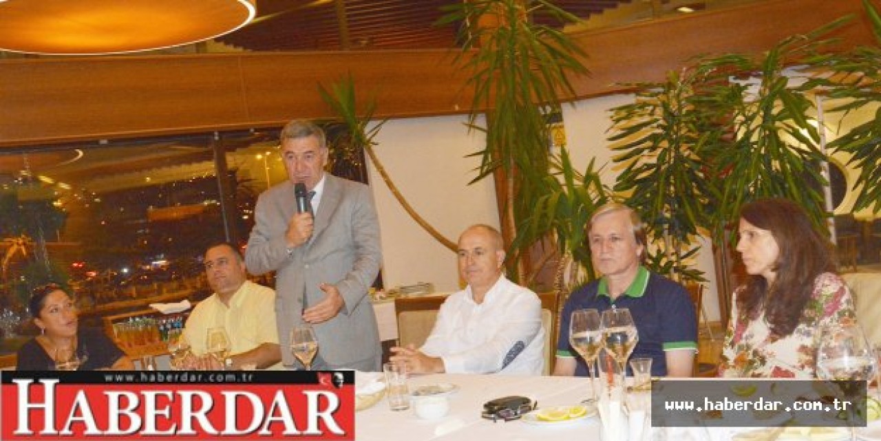 CHPli meclis üyeleri iftarda buluştu