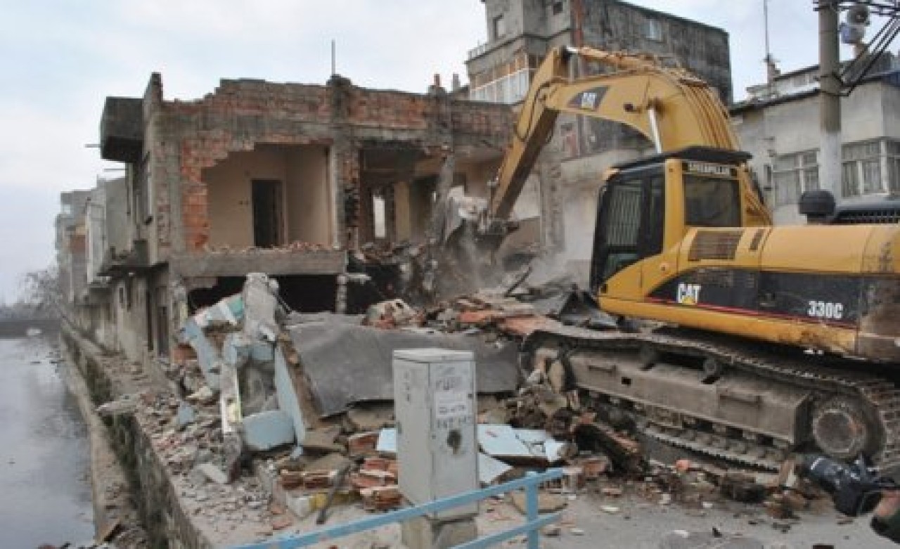 VE BOĞLUCA YIKILDI!