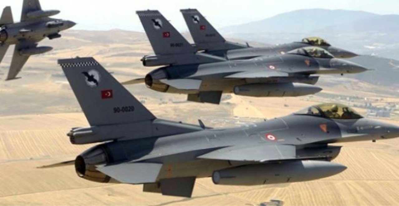 Türk Jetleri PKK Kamplarına Bomba Yağdırdı