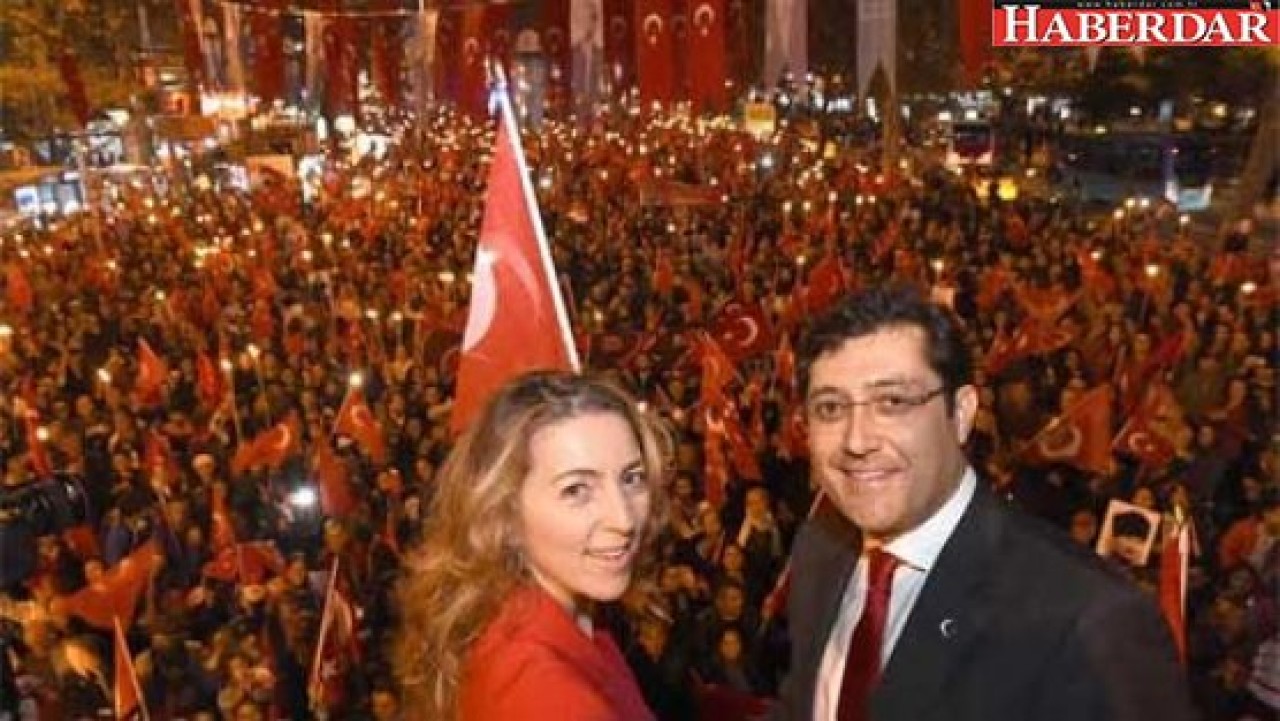 Beşiktaşta rekor uzunlukta Fener Alayı