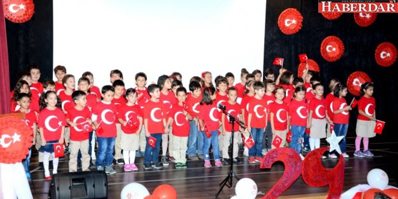 Mektebim Kampüslerinde, coşku dolu Cumhuriyet kutlaması