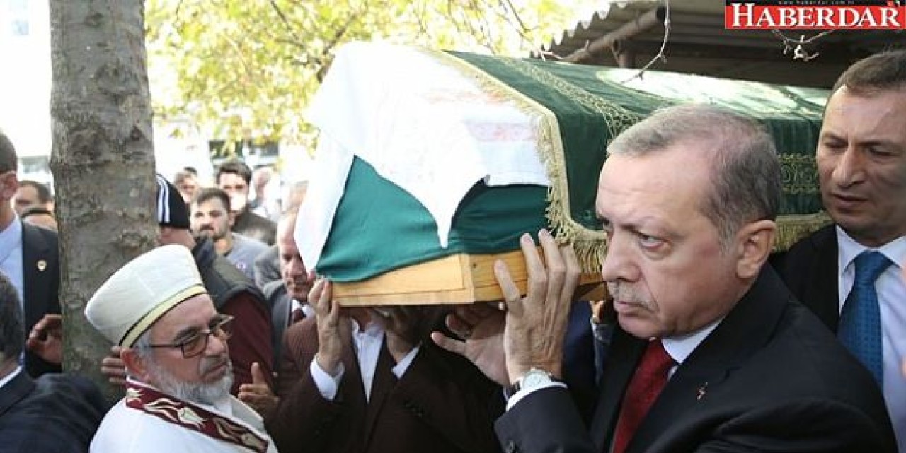 Erdoğan, Çatalca Eski İlçe Başkanının Tabutunu Omuzladı