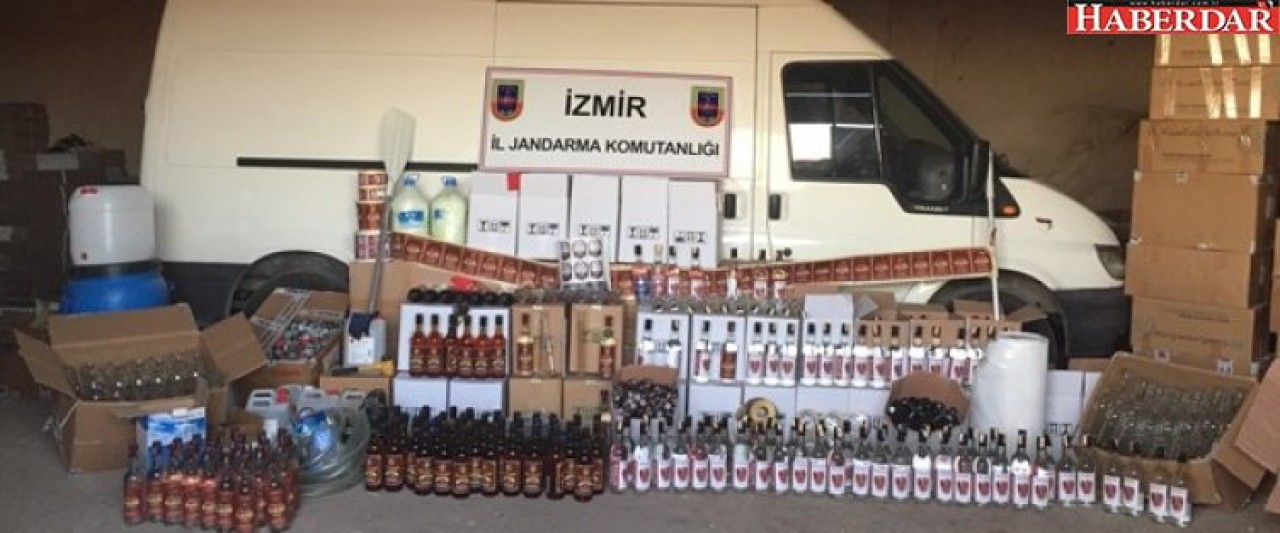 İzmirde sahte içki operasyonu: 4 gözaltı
