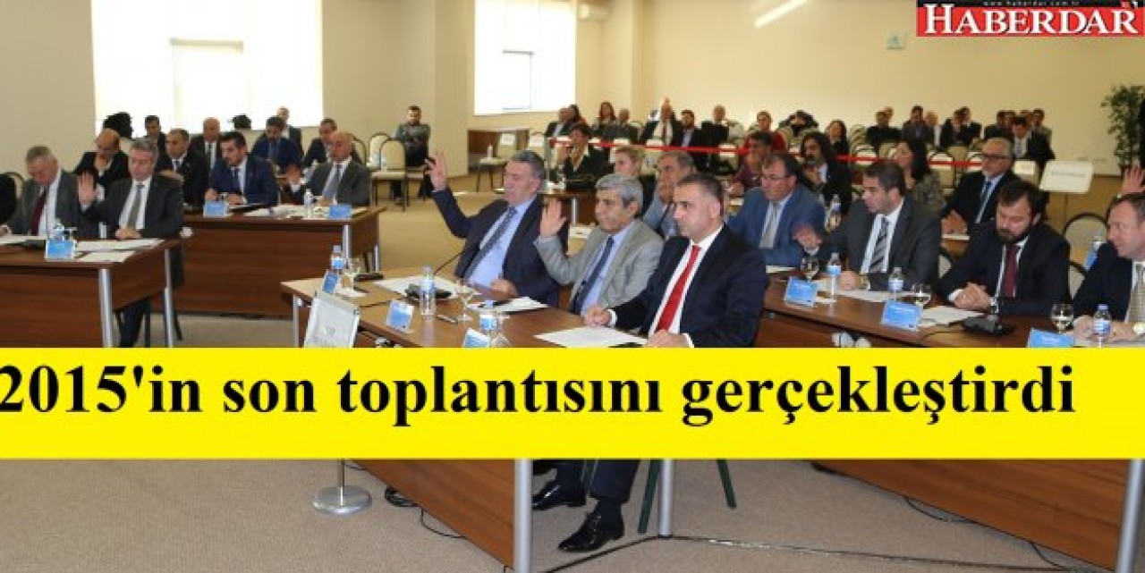 Büyükçekmece Belediye Meclisi 2015in son toplantısını gerçekleştirdi