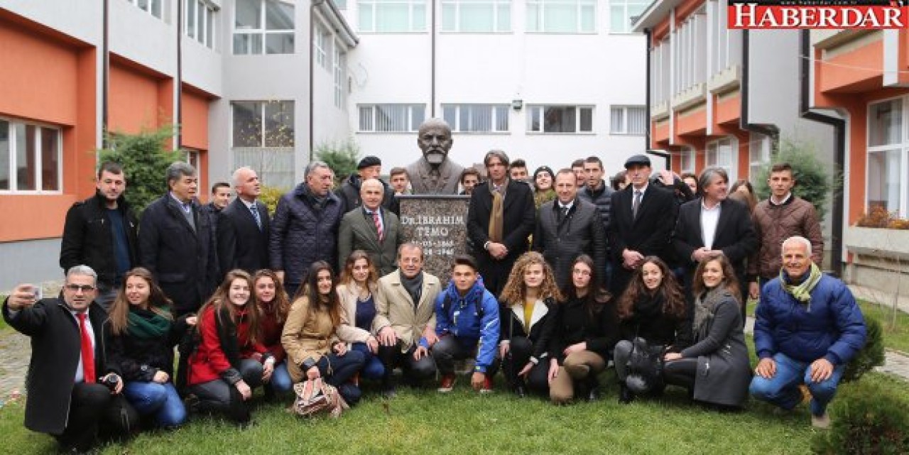 Büyükçekmeceden 2300 Makedonyalı öğrenciye eğitim desteği