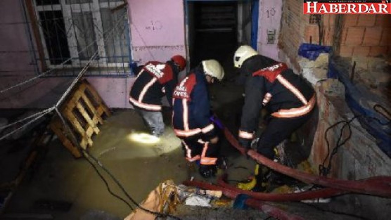 Avcılardan sel basan eve yardım