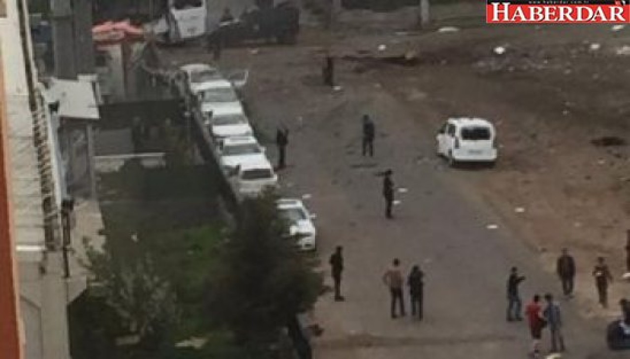 Diyarbakırda 7 Polisin Şehit Olduğu Hain Saldırıyı O Örgüt Üstlendi