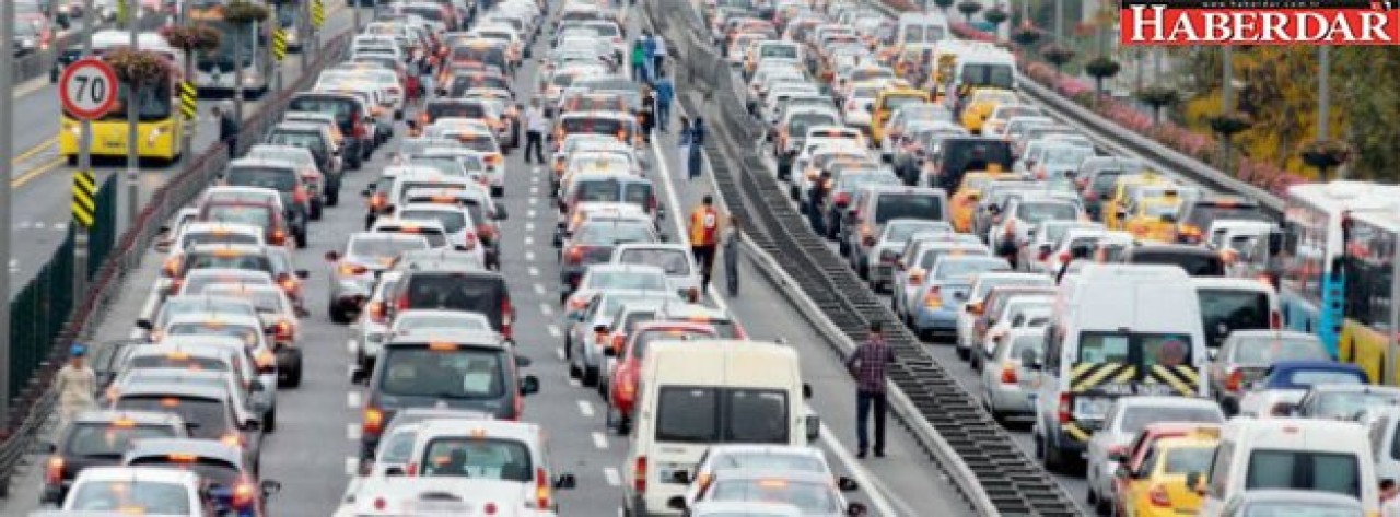 İstanbulda bu sabah trafik felç