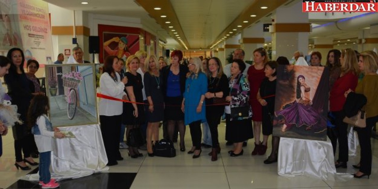 Sanatsever Büyükçekmeceliler sergide buluştu