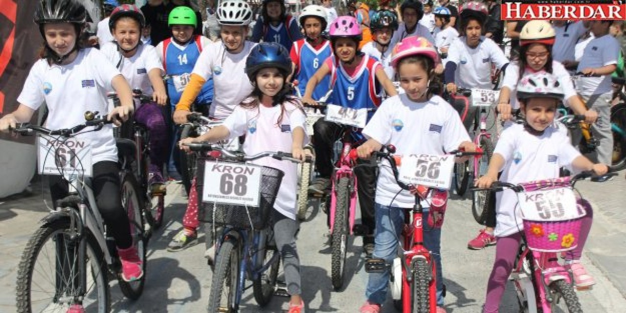 Büyükçemece’de Yıldızlar Yarıştı