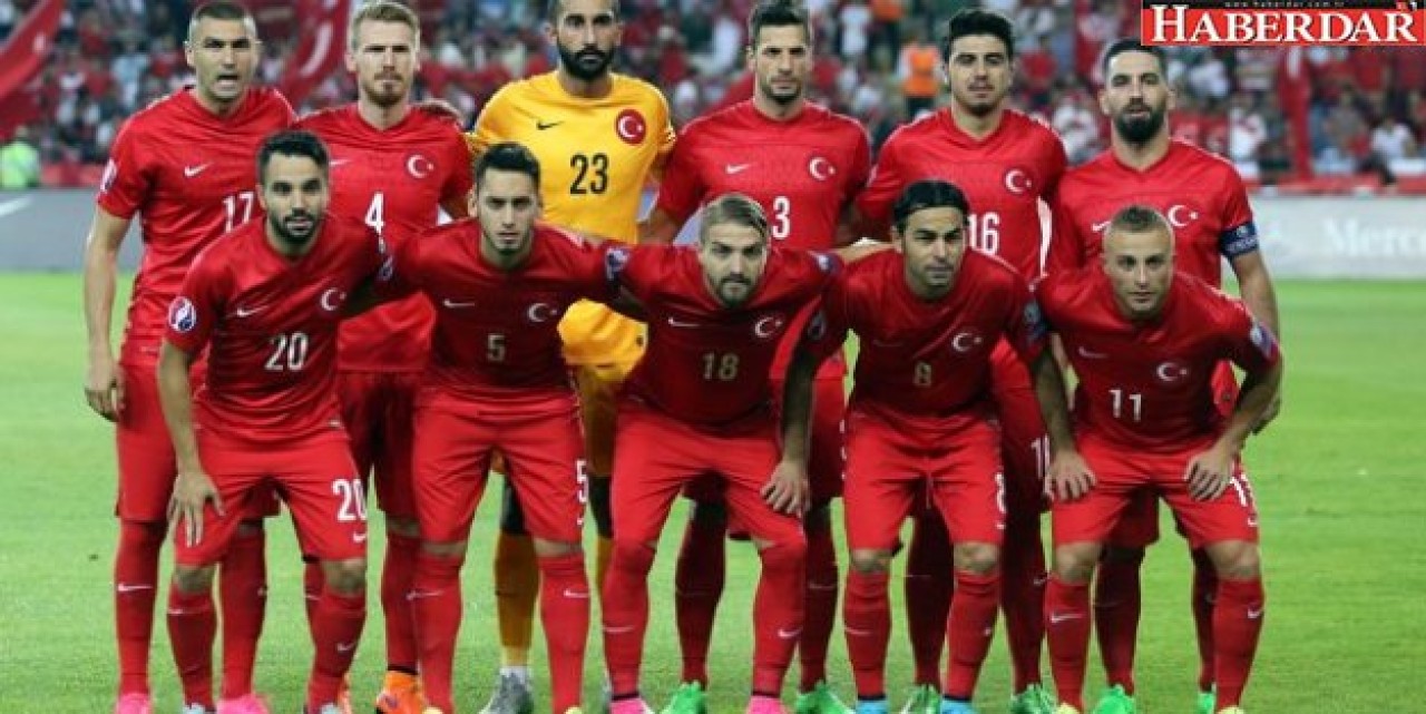 A Milli Takımın Sloganı: Biz Bitti Demeden Bitmez