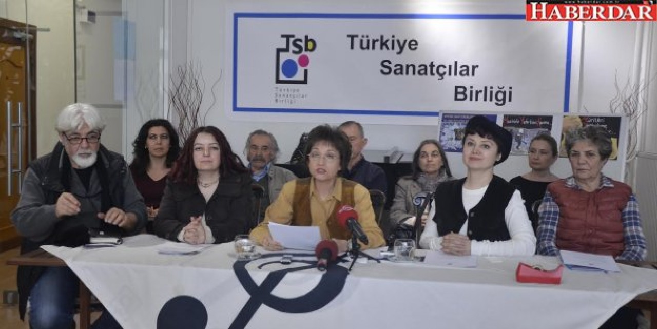 Türk milletine, Türk ordusuna ve polisine silah çeken vatansızları lânetliyoruz!