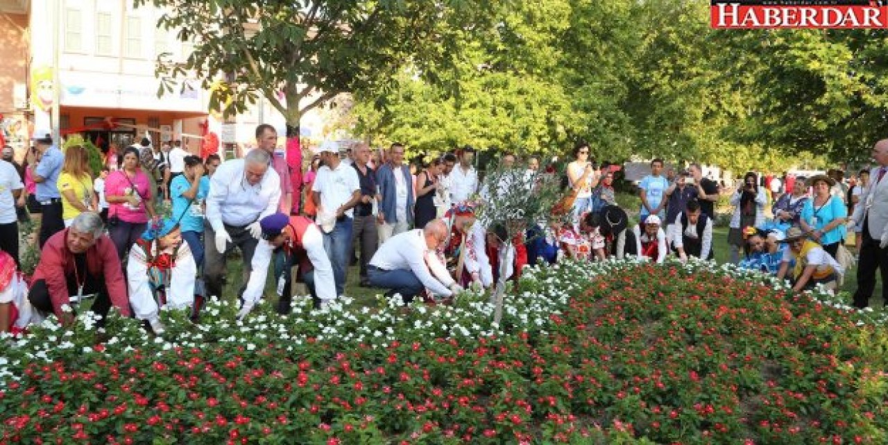 Geleneksel kukla sanatı festivalde can buldu