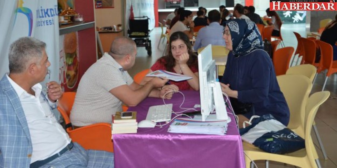 2 BİNİ AŞKIN ÖĞRENCİYE TERCİH DANIŞMANLIĞI VERİLDİ
