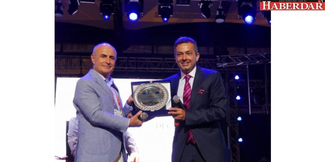 Yılın basın ödülü İrfan Değirmenci’nin oldu