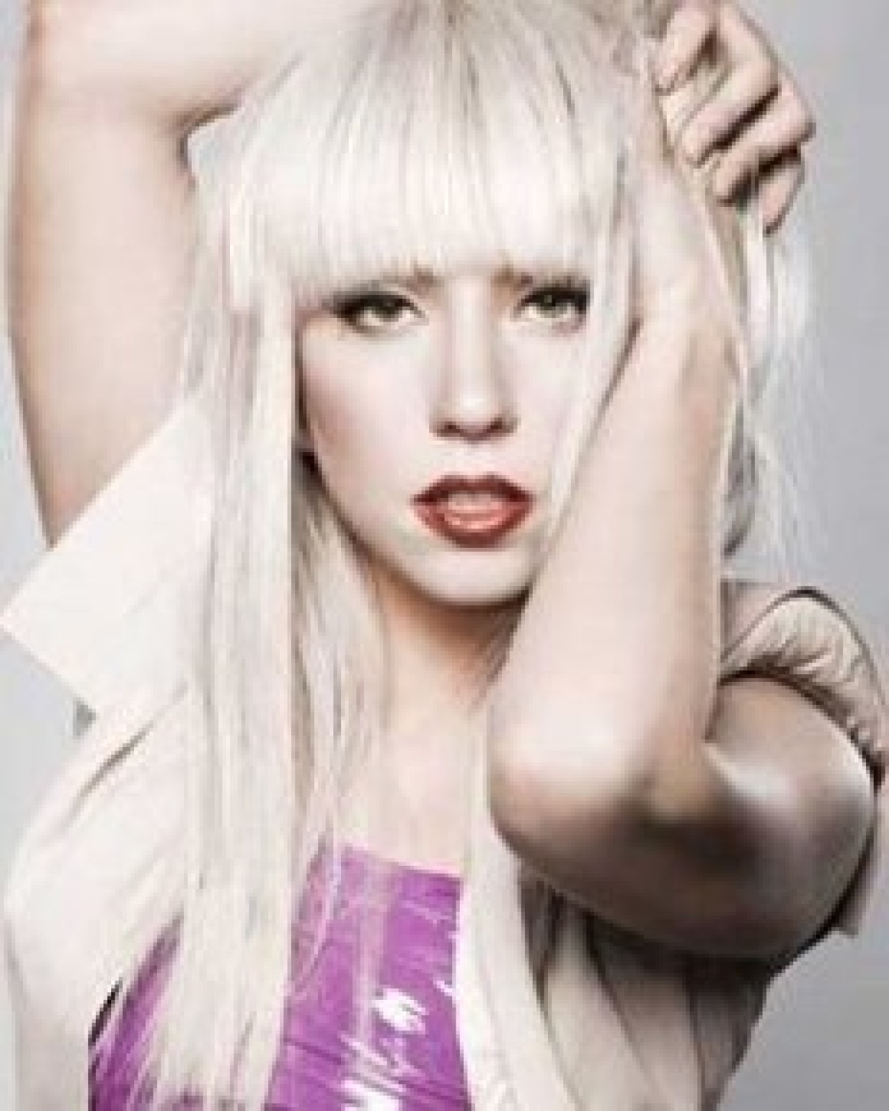 Lady Gaga, Japonya için 2 günde 250 bin dolar topladı