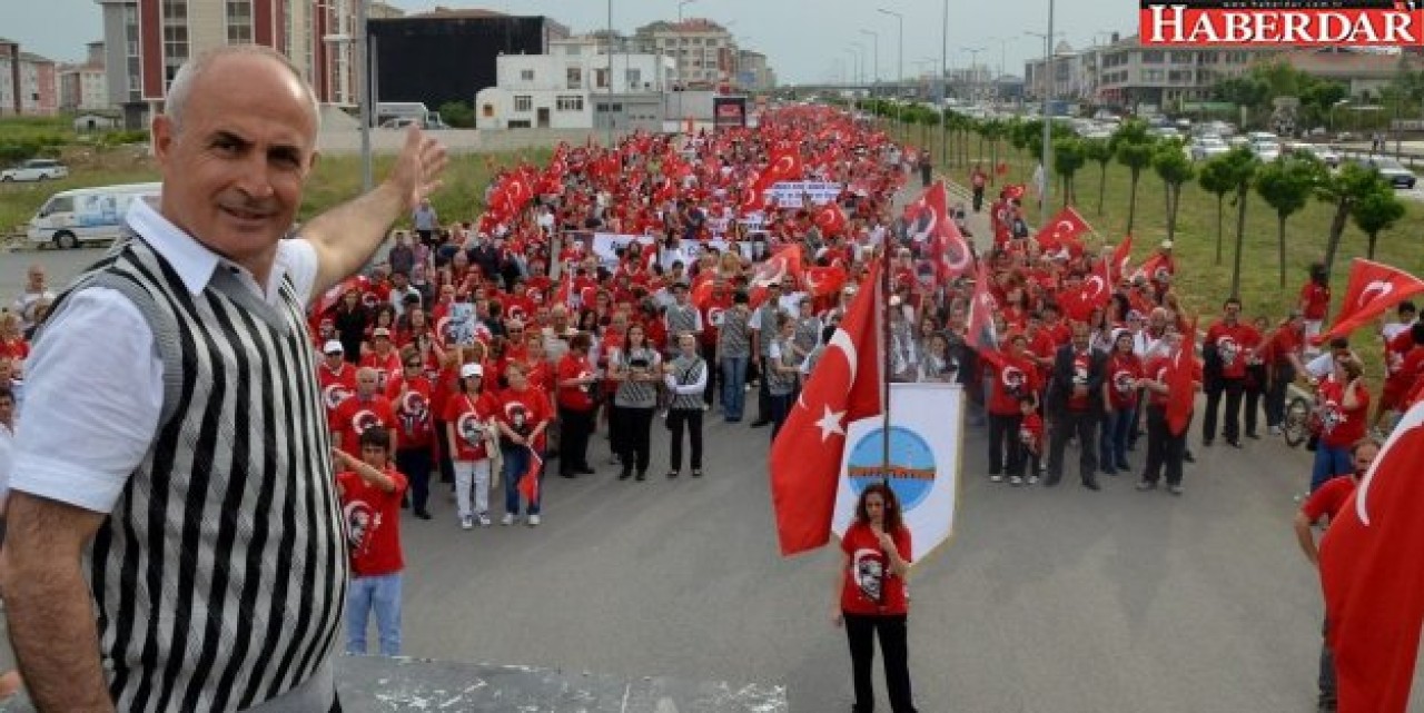 Hasan Akgün: Büyük zafer tüm milletimize kutlu olsun!