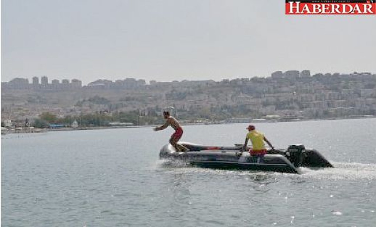 Sahilde göz açtırmadılar