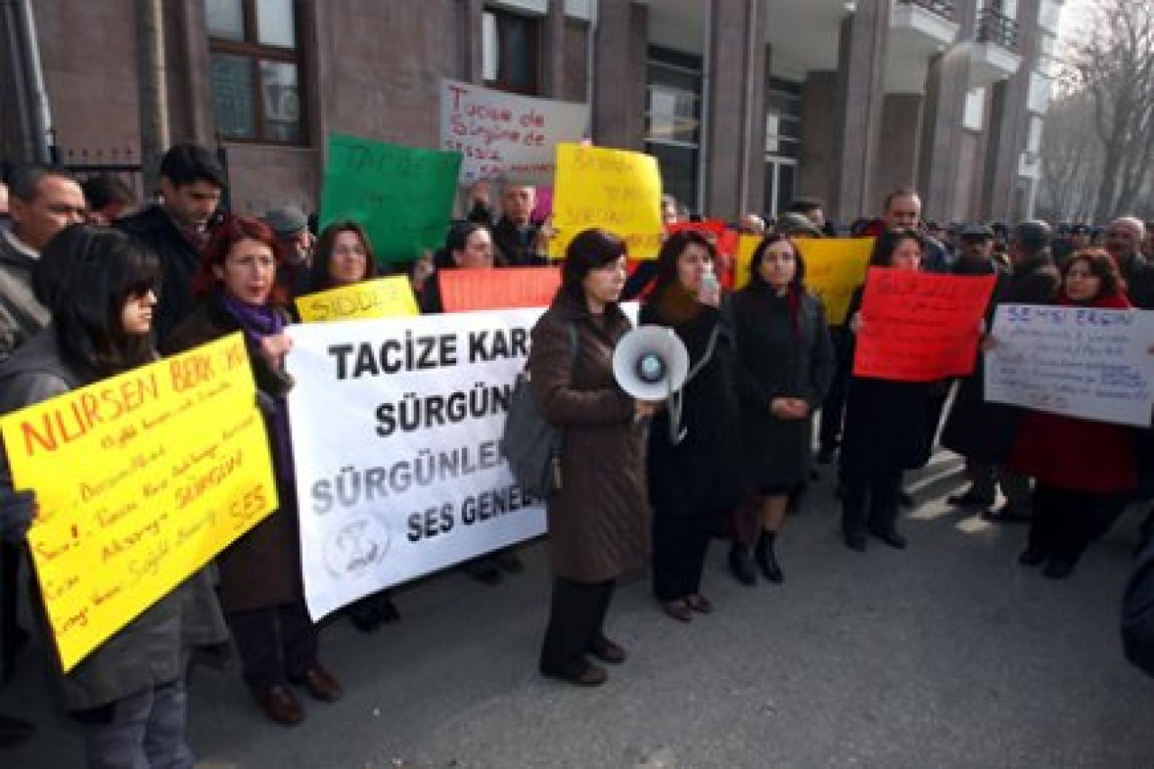 SES'ten performans eylemi