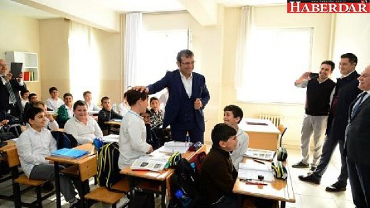 İmamoğlundan öğrencilere sürpriz ziyaret