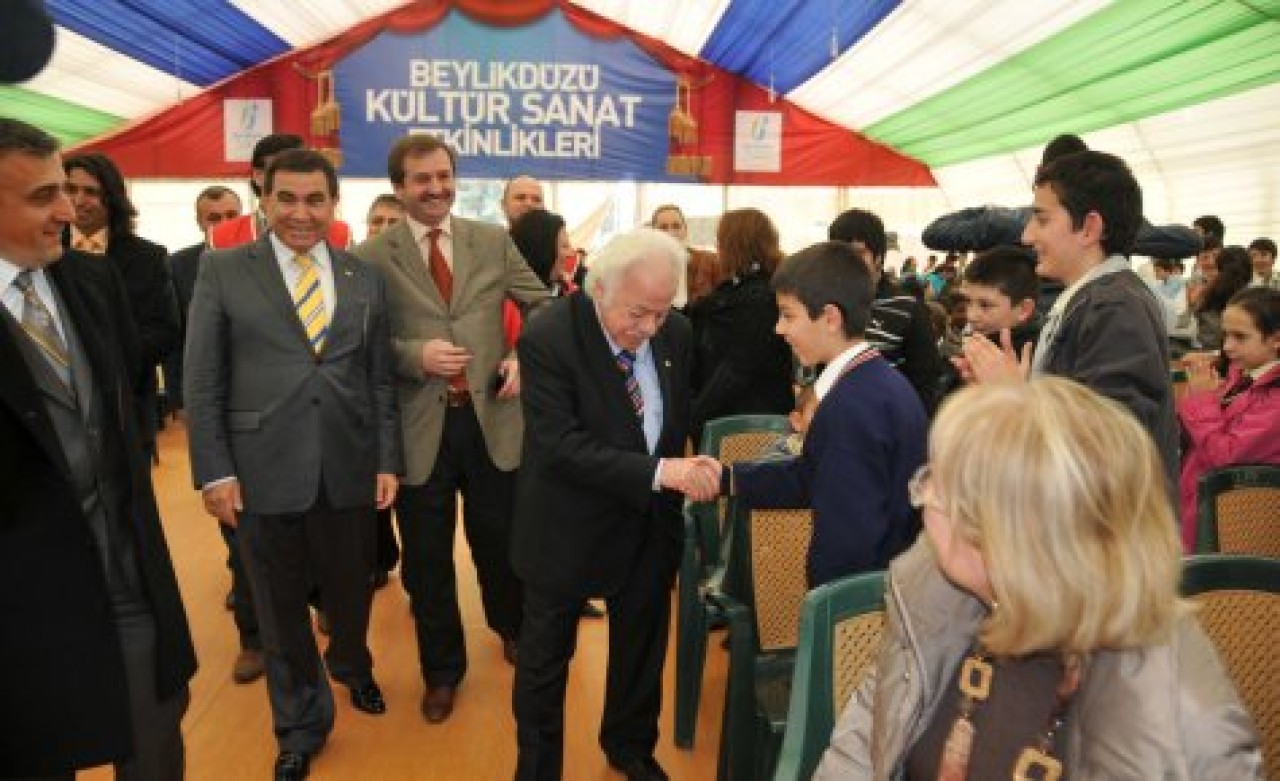 “Deprem öldürmez, binalar öldürür”