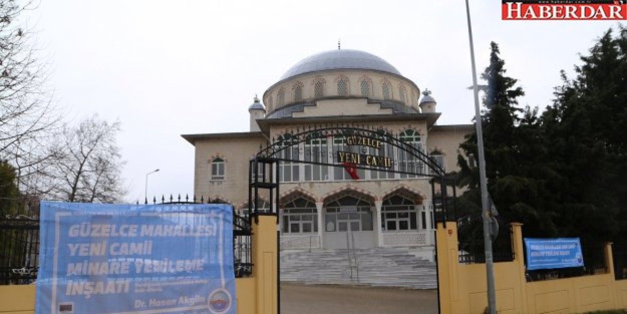 Büyükçekmece Belediyesi, yıkılma riski taşıyan minareyi yıktı