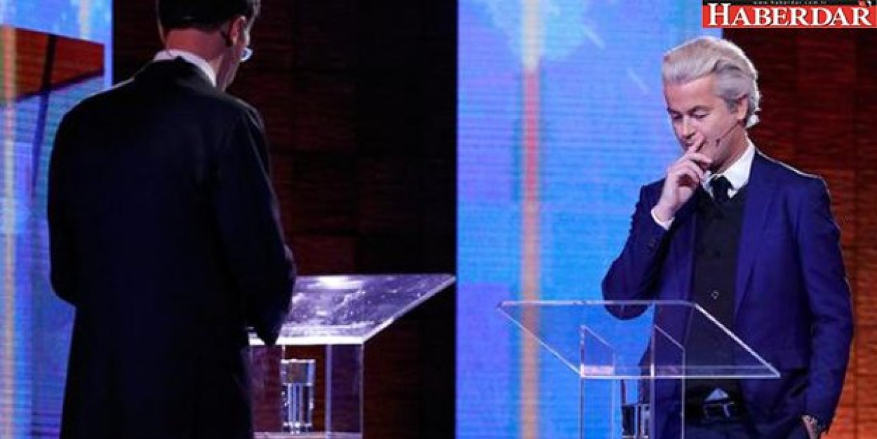 Canlı Yayına Çıkıp Türkiyeye Nefret Kustular