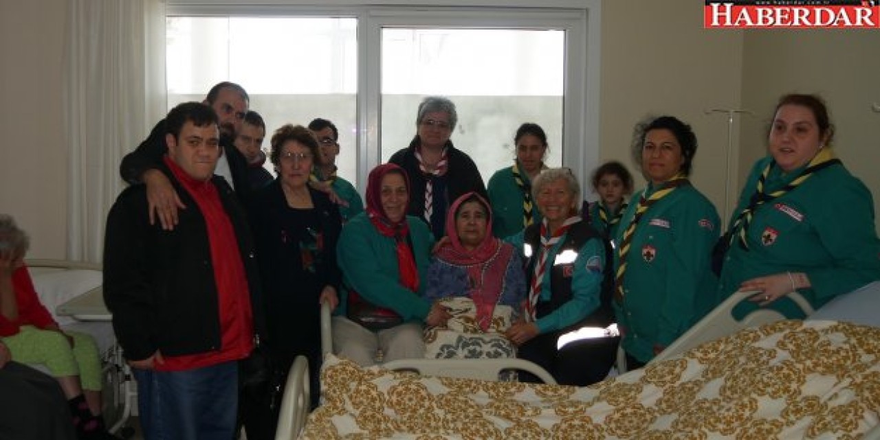 Engelli İzci Kulübü’nden örnek davranış