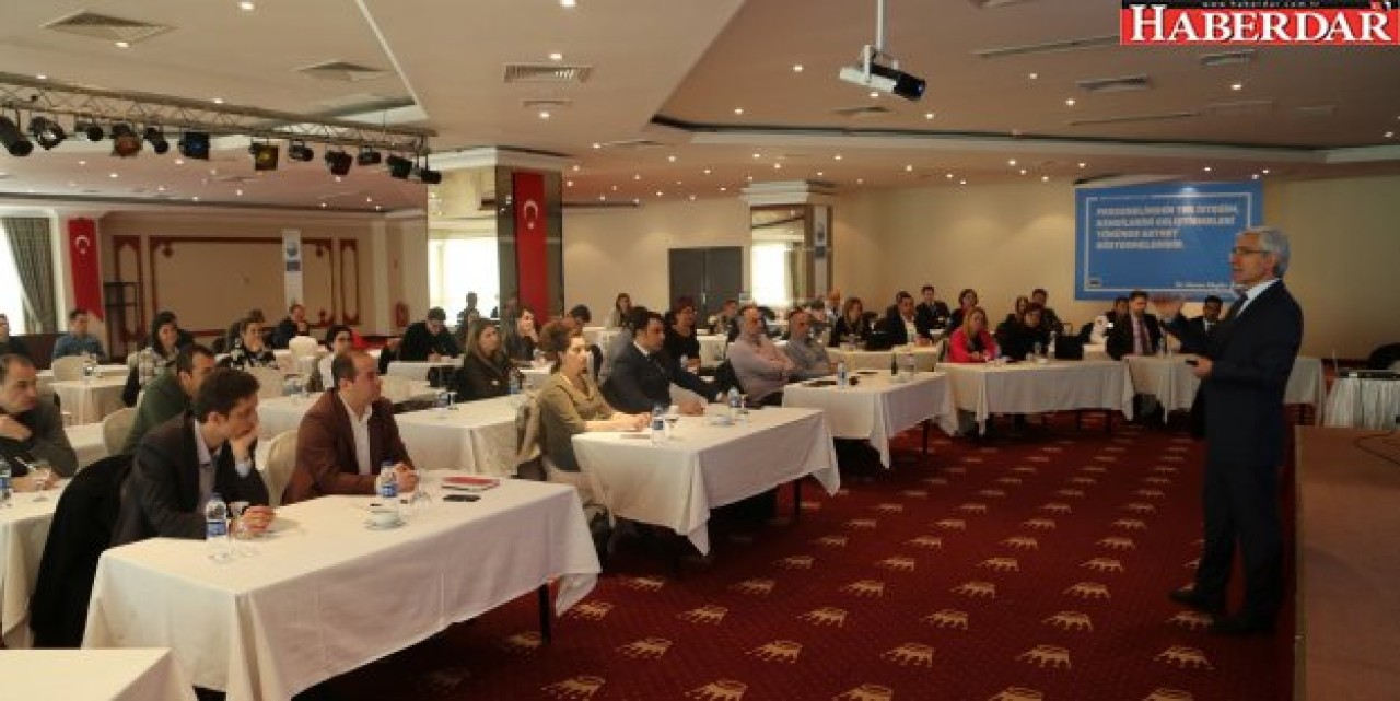 Akgün: Kendinizi sürekli geliştirin