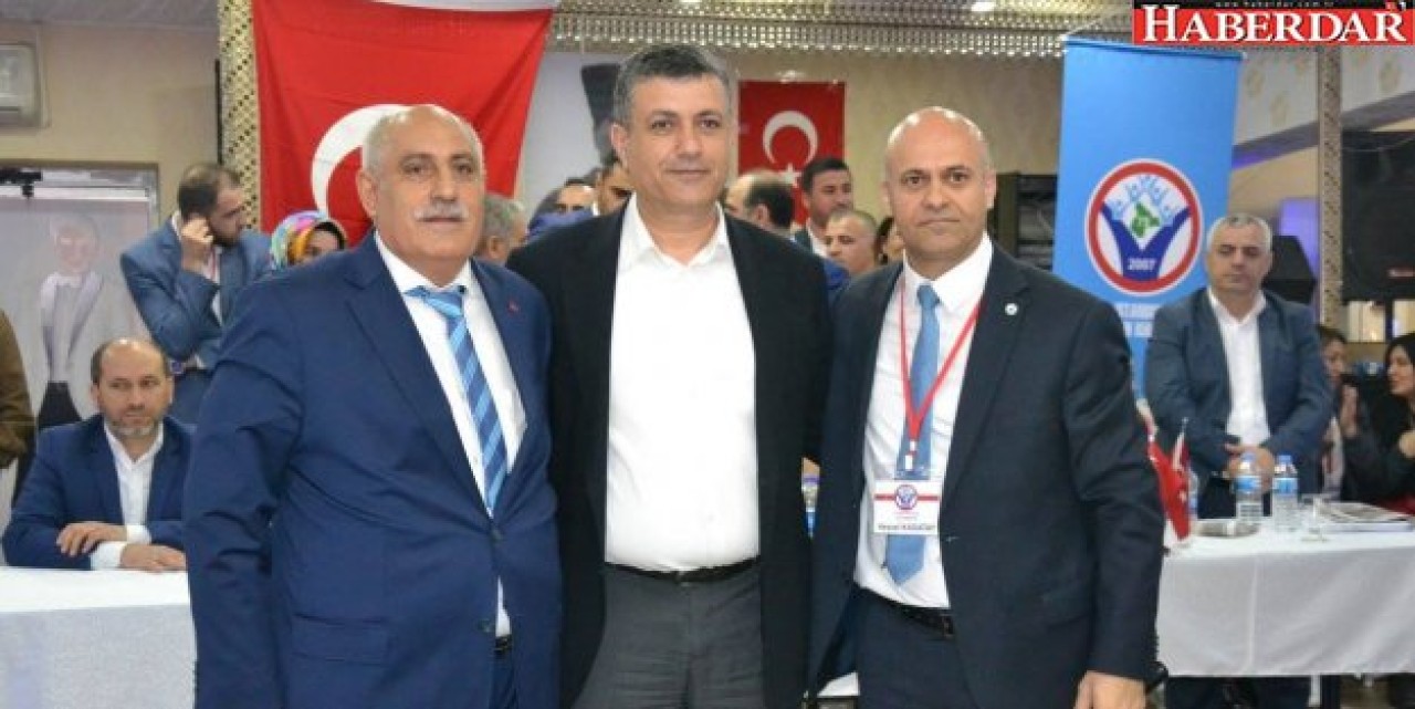 Ardahan kültür Evi seçimini Efrail Çiftçi kazandı