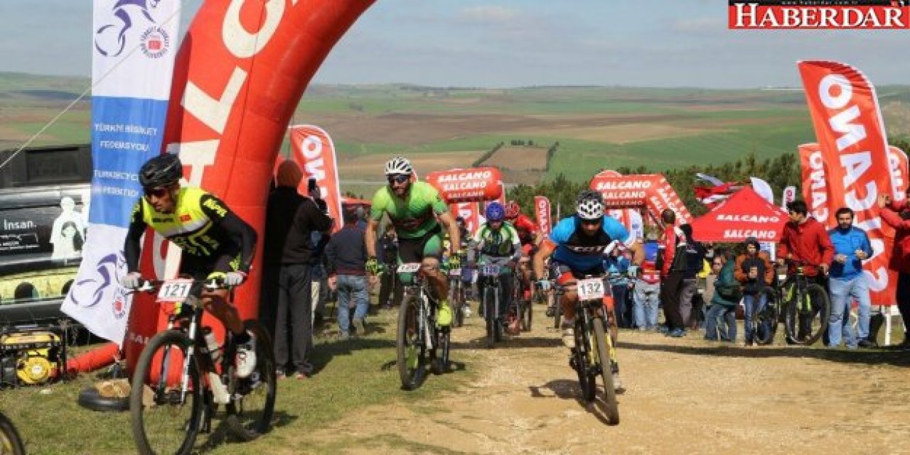 Büyükçekmece’de nefes kesen Dağ Bisikleti Yarışması