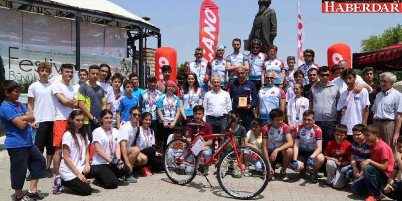 Pedallar 23 Nisan için dönecek