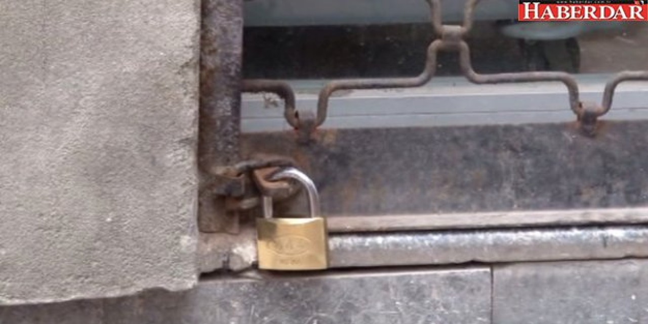 Hırsızlar, Kaçarken Kepenge Yeni Kilit Takmış