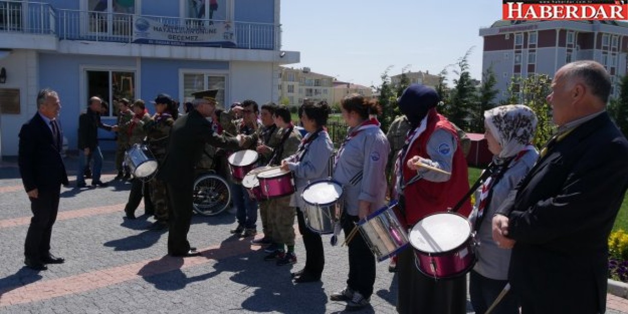 Engelli izcilere anlamlı ziyaret