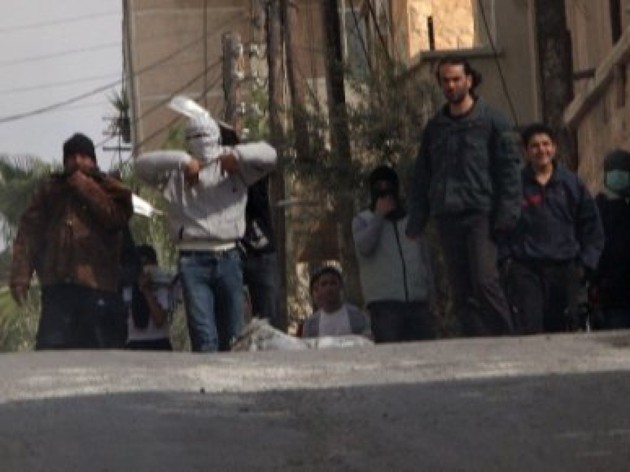 Suriye'de çatışma: 100 ölü