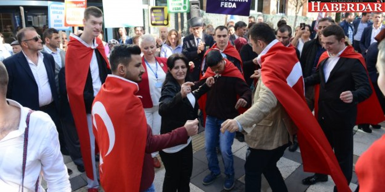 ENGELSİZ MEHMETÇİKLER ASKERE UĞURLANDI