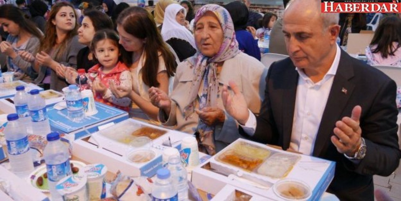 Ramazan’ın ruhu Büyükçekmece’de yaşatılıyor!