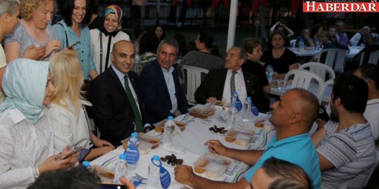 ZAHİDE YETİŞ, BAKIRKÖY’DE MAHALLE İFTARINDA