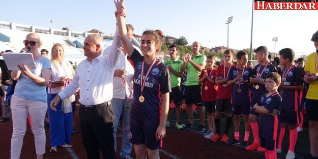 Yaz Spor Okulları’ndan şampiyonlar yetişecek!