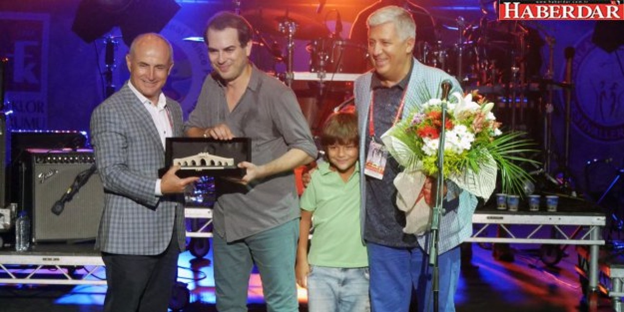 Festival Mor ve Ötesi ile daha da renklendi!