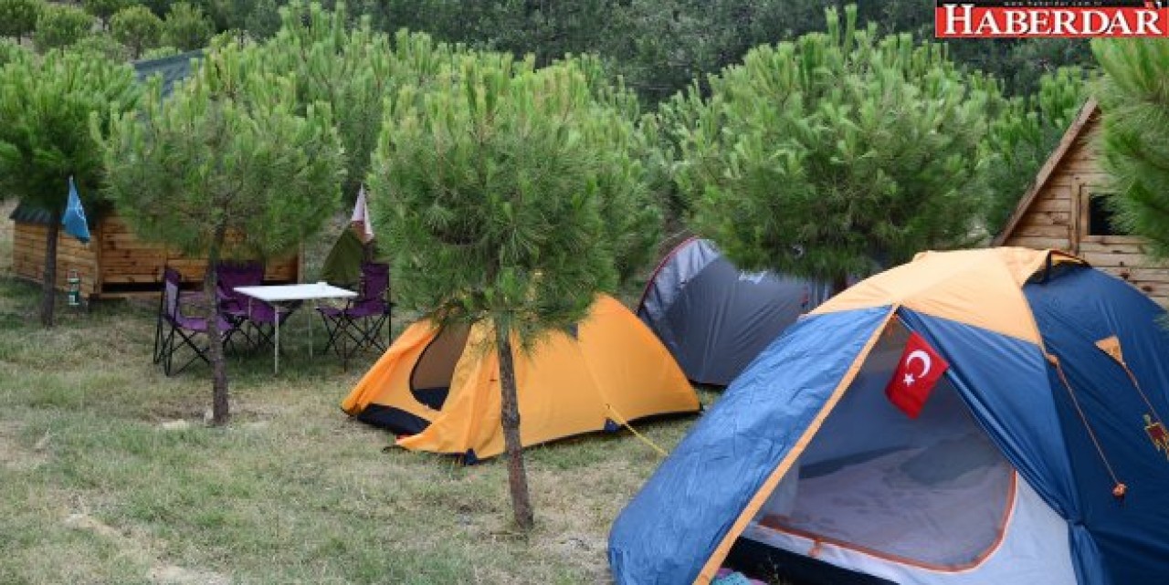 İZCİLER BEYLİKDÜZÜ’NDE KAMPTA