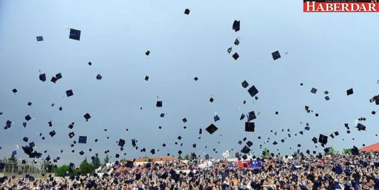 Sınavsız ikinci üniversite imkanında kayıtlar sürüyor!